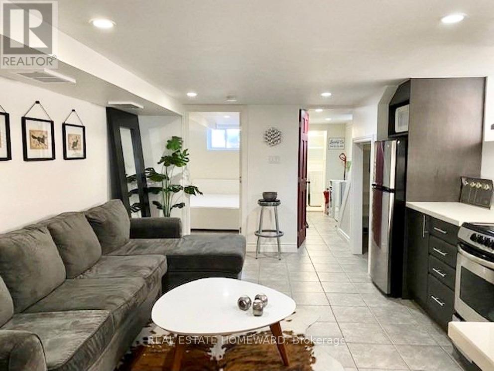 Bsmt - 457 Mortimer Avenue, Toronto, Ontario  M4J 2G3 - Photo 4 - E12501486