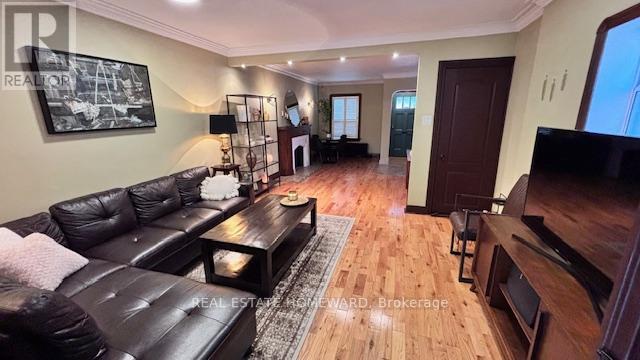 Main & 2nd Floors - 457 Mortimer Avenue, Toronto, Ontario  M4J 2G3 - Photo 2 - E12501504