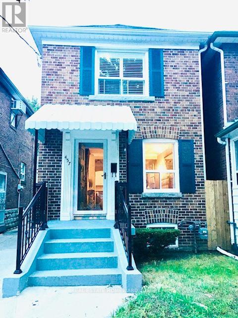 Main & 2nd Floors - 457 Mortimer Avenue, Toronto, Ontario  M4J 2G3 - Photo 21 - E12501504