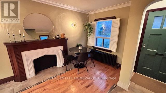 Main & 2nd Floors - 457 Mortimer Avenue, Toronto, Ontario  M4J 2G3 - Photo 6 - E12501504