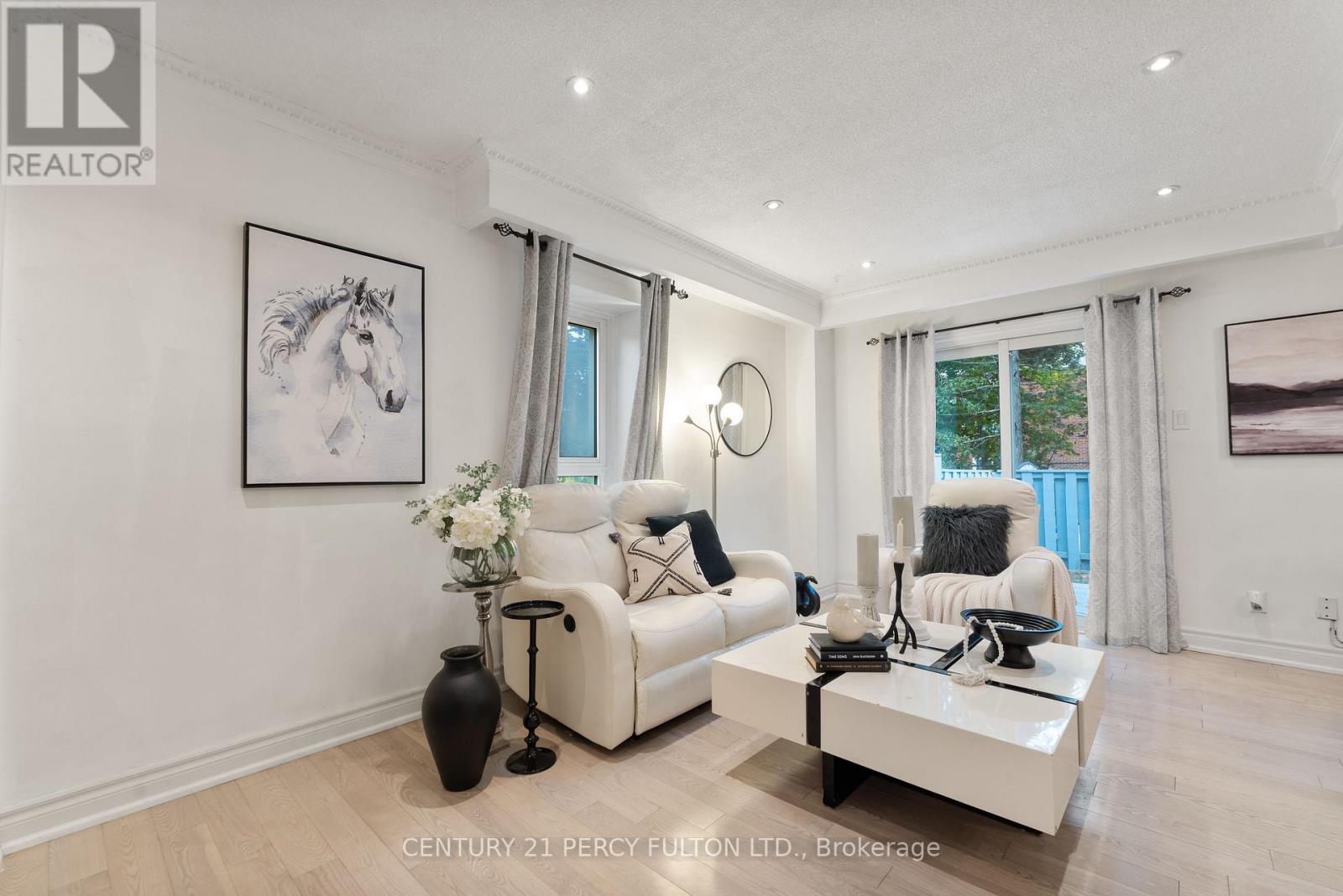 1 - 34 Dundalk Drive, Toronto, Ontario  M1P 4W3 - Photo 14 - E12501532