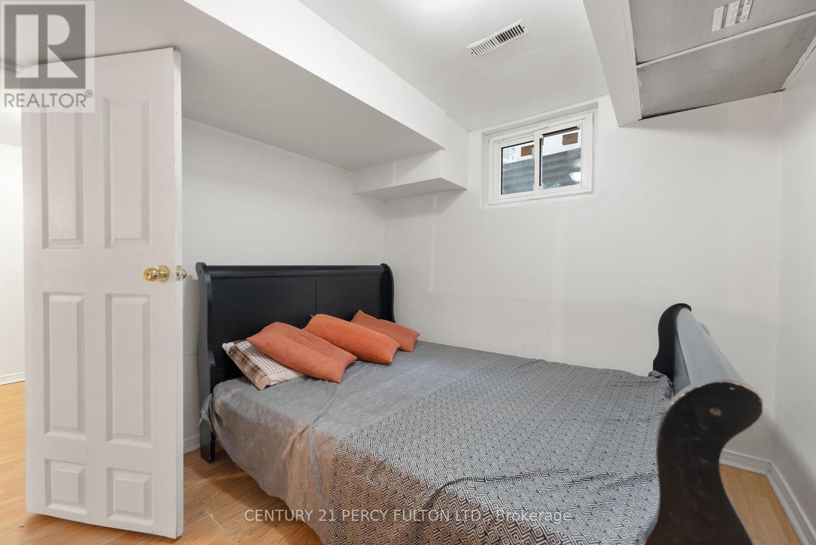 1 - 34 Dundalk Drive, Toronto, Ontario  M1P 4W3 - Photo 35 - E12501532