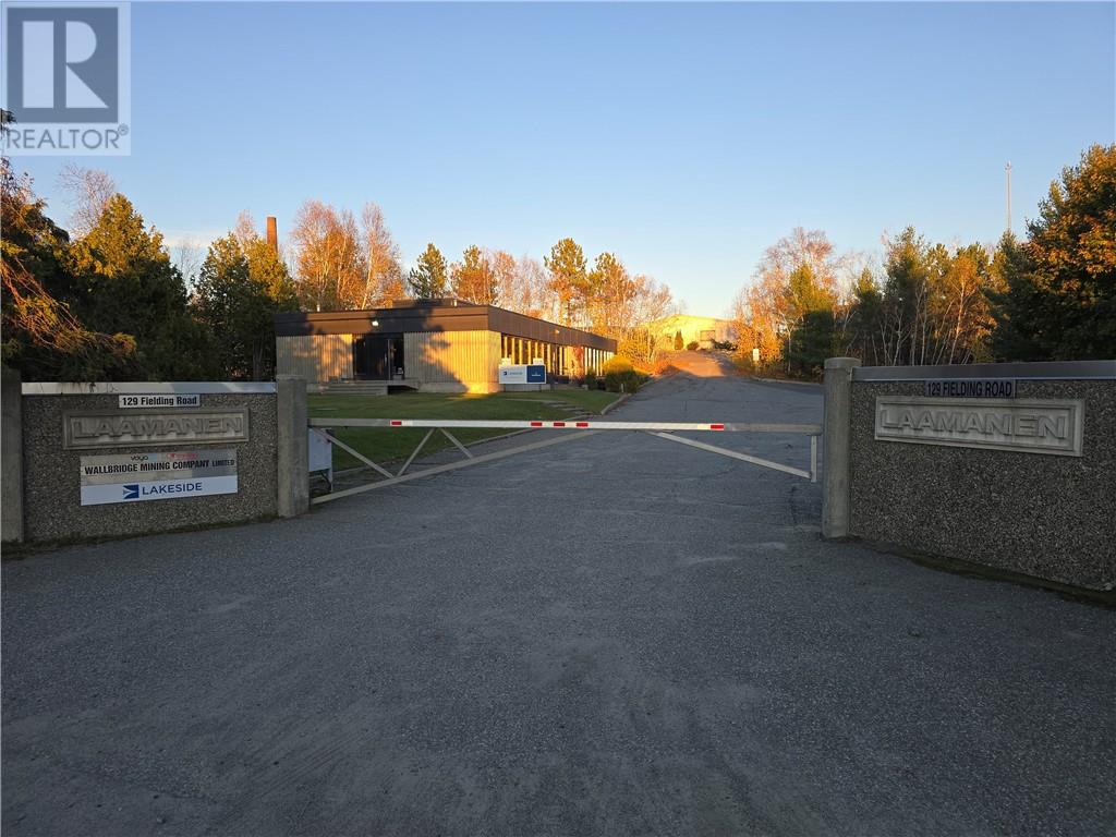 129 Fielding Unit# Lower, Sudbury, Ontario P3Y 1L7 - Photo 1 - 2125455