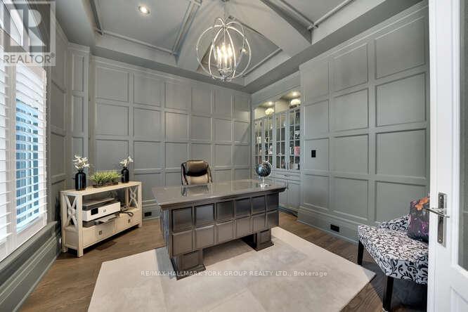 82 Elizabeth Grove, King, Ontario  L7B 1H6 - Photo 12 - N12501476