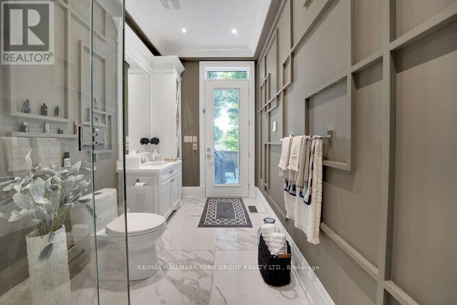 82 Elizabeth Grove, King, Ontario  L7B 1H6 - Photo 22 - N12501476