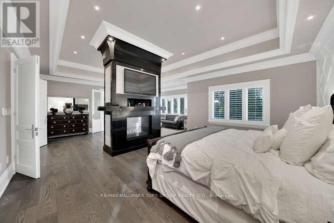 82 Elizabeth Grove, King, Ontario  L7B 1H6 - Photo 28 - N12501476