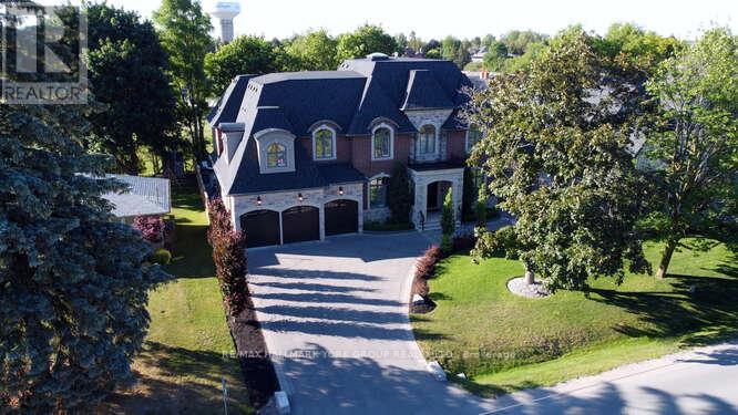 82 Elizabeth Grove, King, Ontario  L7B 1H6 - Photo 3 - N12501476