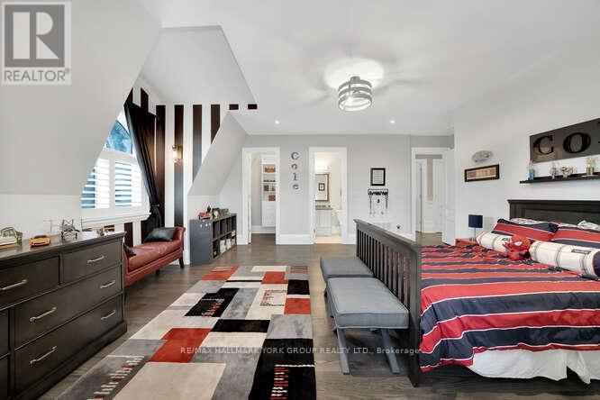 82 Elizabeth Grove, King, Ontario  L7B 1H6 - Photo 37 - N12501476