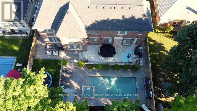 82 Elizabeth Grove, King, Ontario  L7B 1H6 - Photo 45 - N12501476