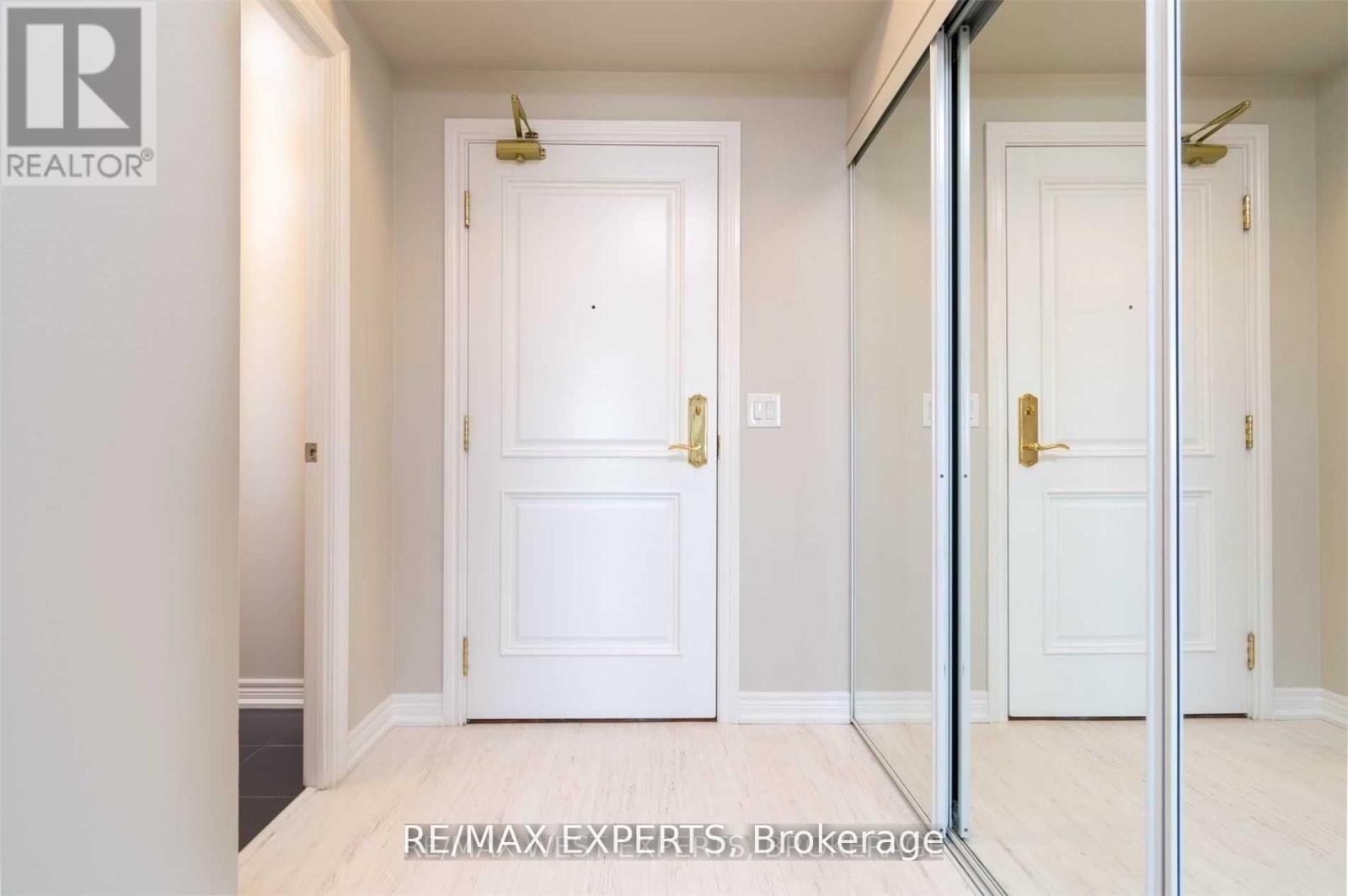 1514 - 9245 Jane Street N, Vaughan, Ontario  L6A 1H7 - Photo 3 - N12501502