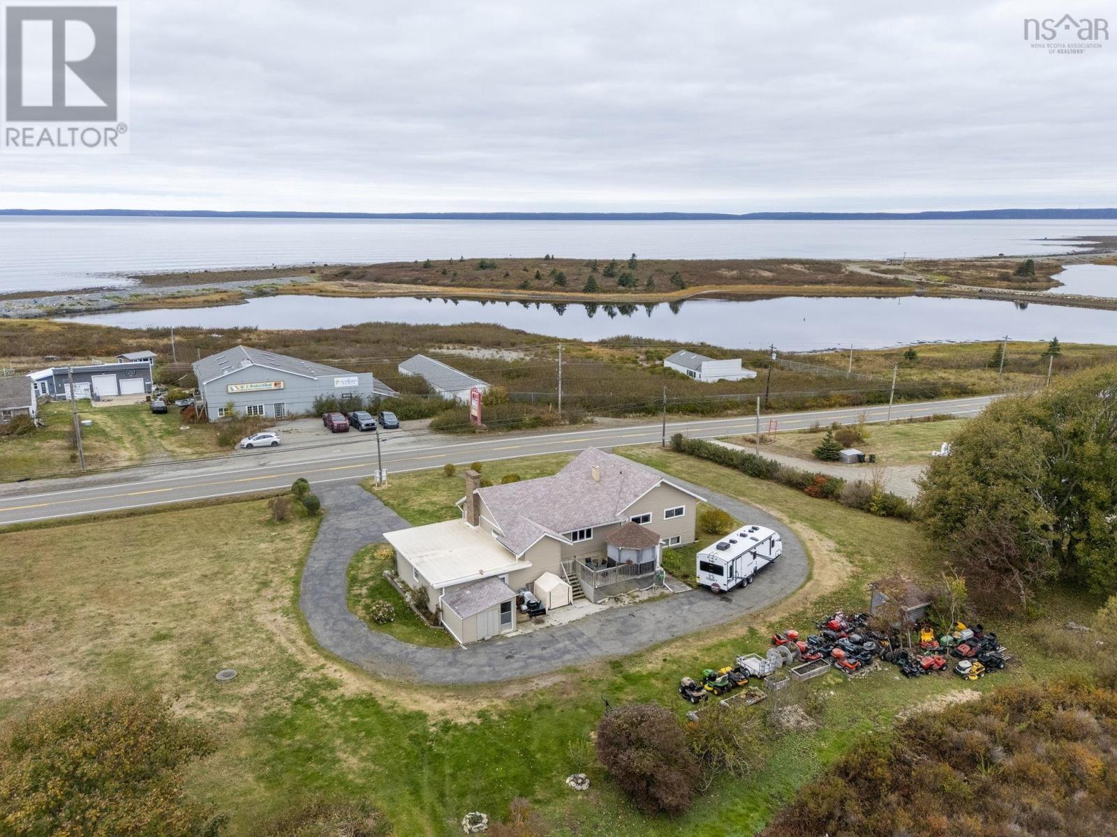 1358 Hwy 1, Church Point, Nova Scotia  B0W 1M0 - Photo 40 - 202527077