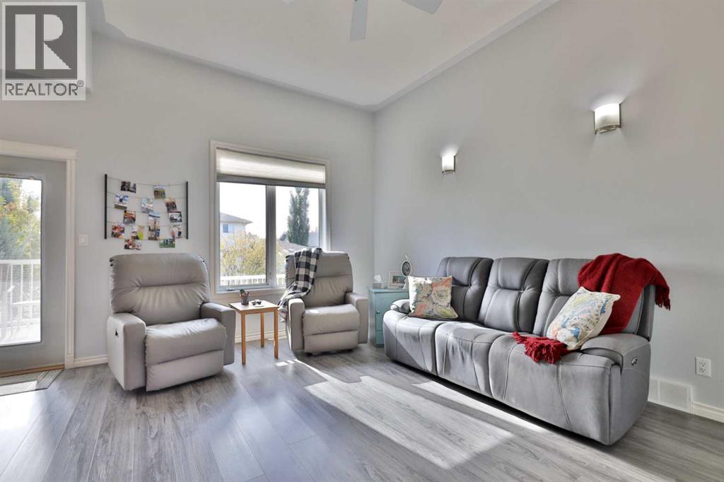 6611 33 Avenue, Camrose, Alberta  T4V 4W9 - Photo 13 - A2262390