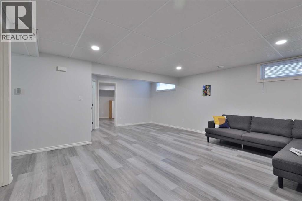 6611 33 Avenue, Camrose, Alberta  T4V 4W9 - Photo 30 - A2262390