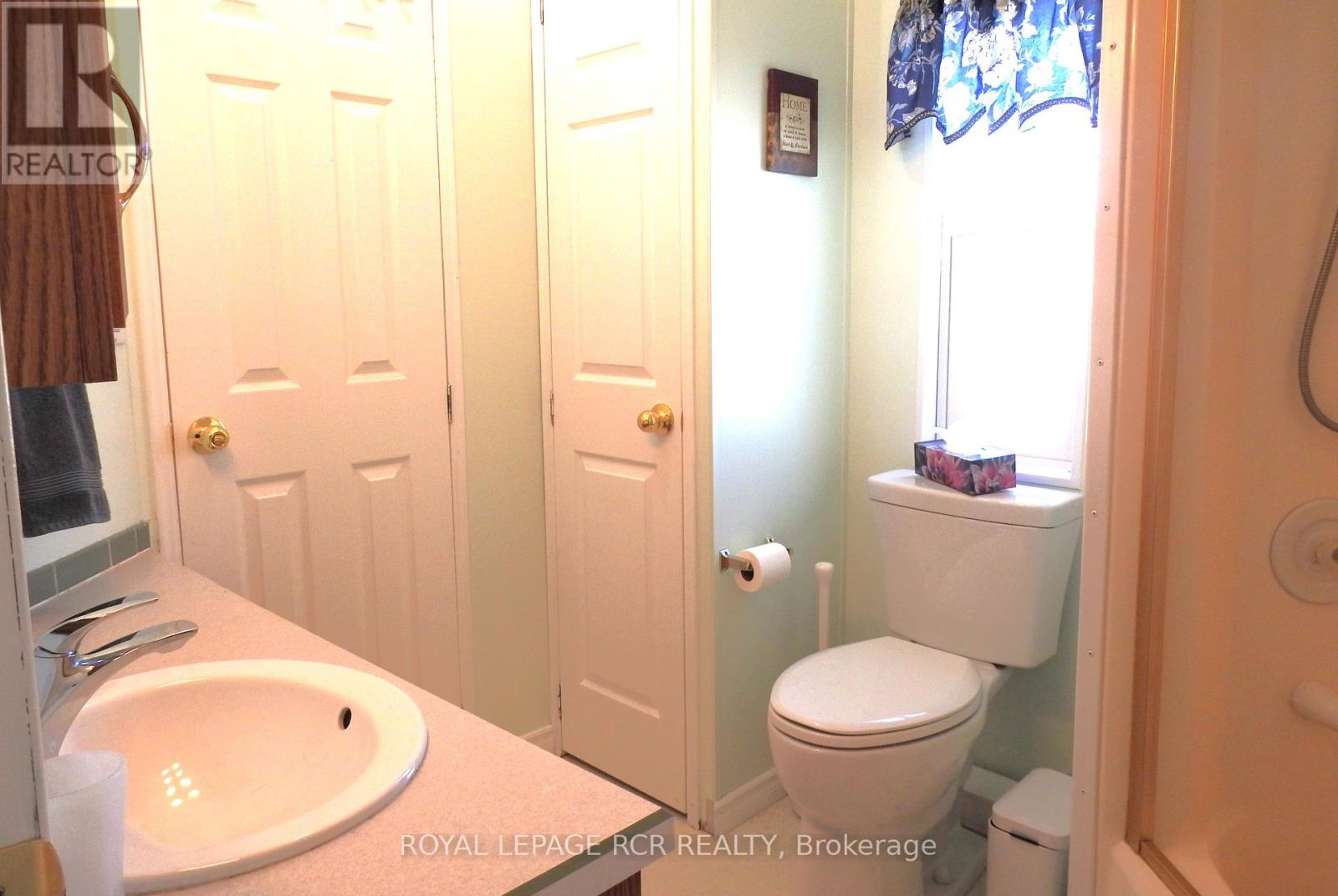 55 Topaz Street, Wasaga Beach, Ontario  L9Z 1X7 - Photo 23 - S12501512