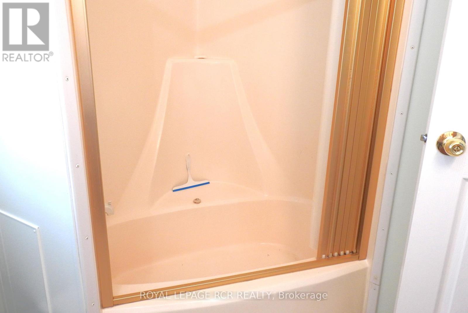 55 Topaz Street, Wasaga Beach, Ontario  L9Z 1X7 - Photo 24 - S12501512