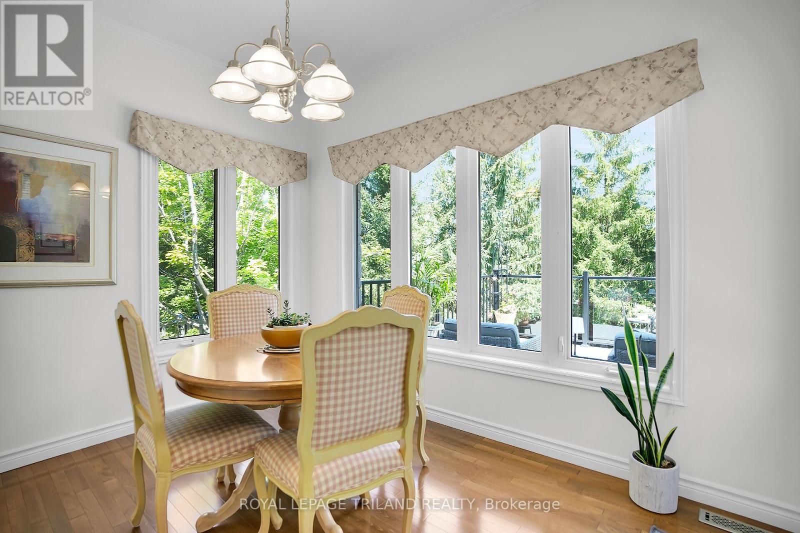 26 Butternut Lane, London South, Ontario  N6K 4J4 - Photo 14 - X12501564