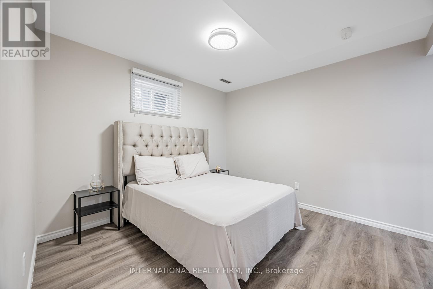 49 Lapp Street, Toronto (Rockcliffe-Smythe), Ontario  M6N 3W5 - Photo 28 - W12501520