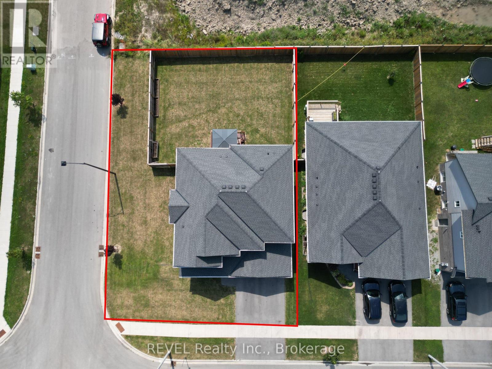 13 Cinnamon Street, Thorold (Rolling Meadows), Ontario  L2V 0B6 - Photo 40 - X12501560