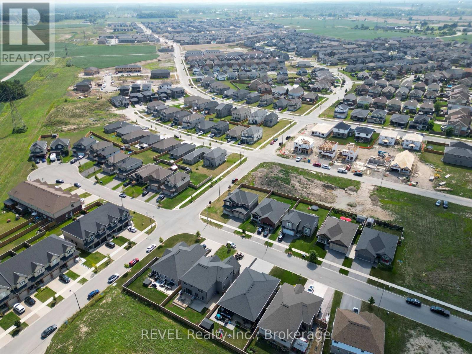 13 Cinnamon Street, Thorold (Rolling Meadows), Ontario  L2V 0B6 - Photo 45 - X12501560