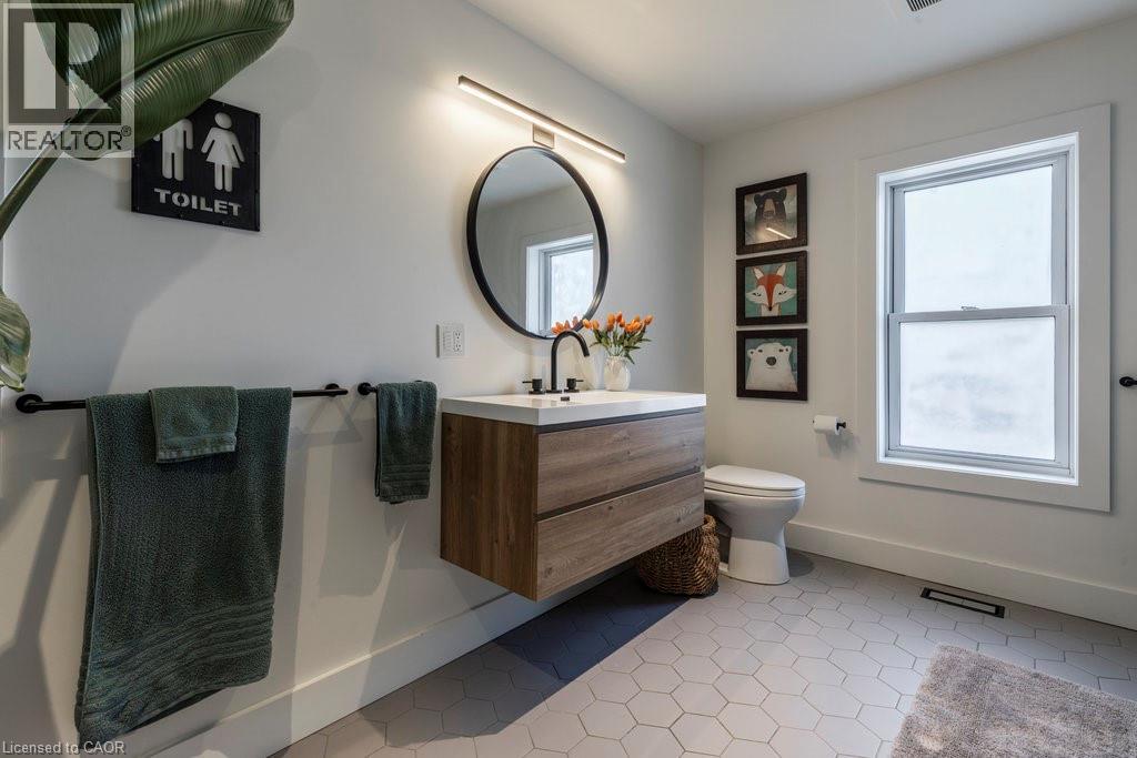 284 Houghton Avenue S, Hamilton, Ontario  L8K 2N3 - Photo 30 - 40784907