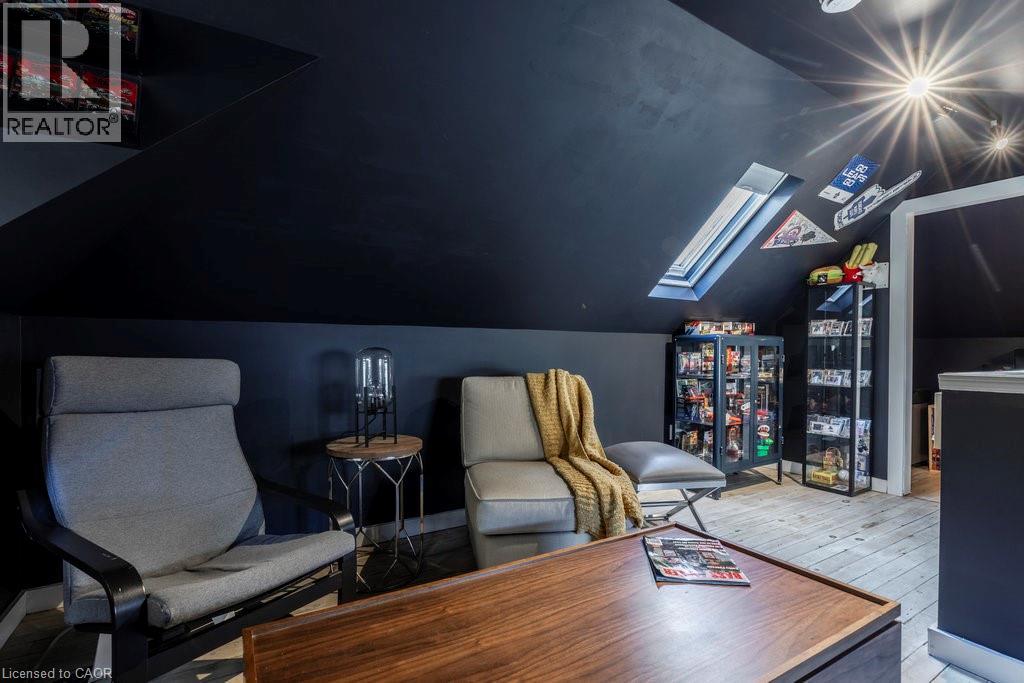 284 Houghton Avenue S, Hamilton, Ontario  L8K 2N3 - Photo 40 - 40784907