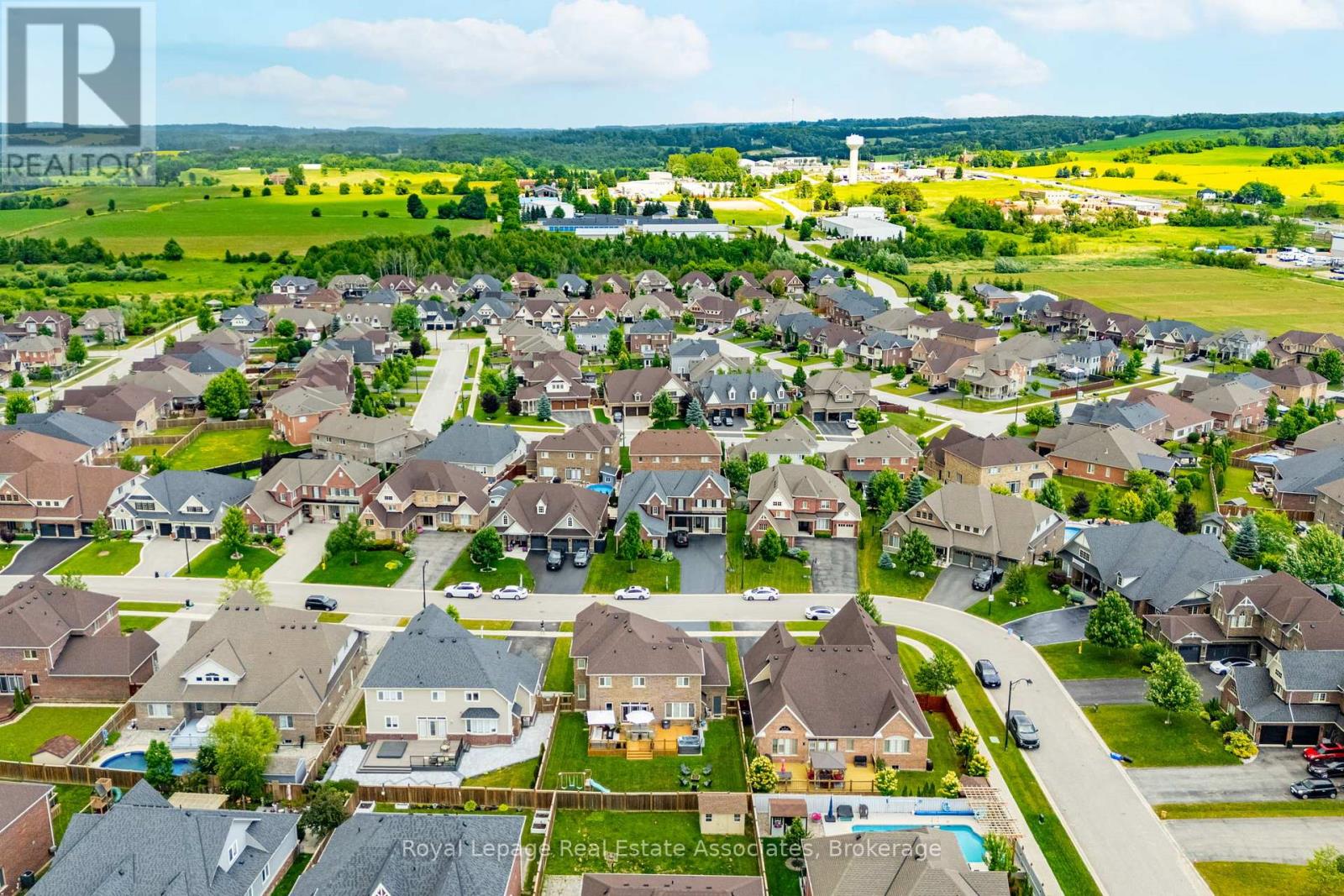 17 Mitchell Crescent, Mono, Ontario  L9W 6W6 - Photo 49 - X12501470