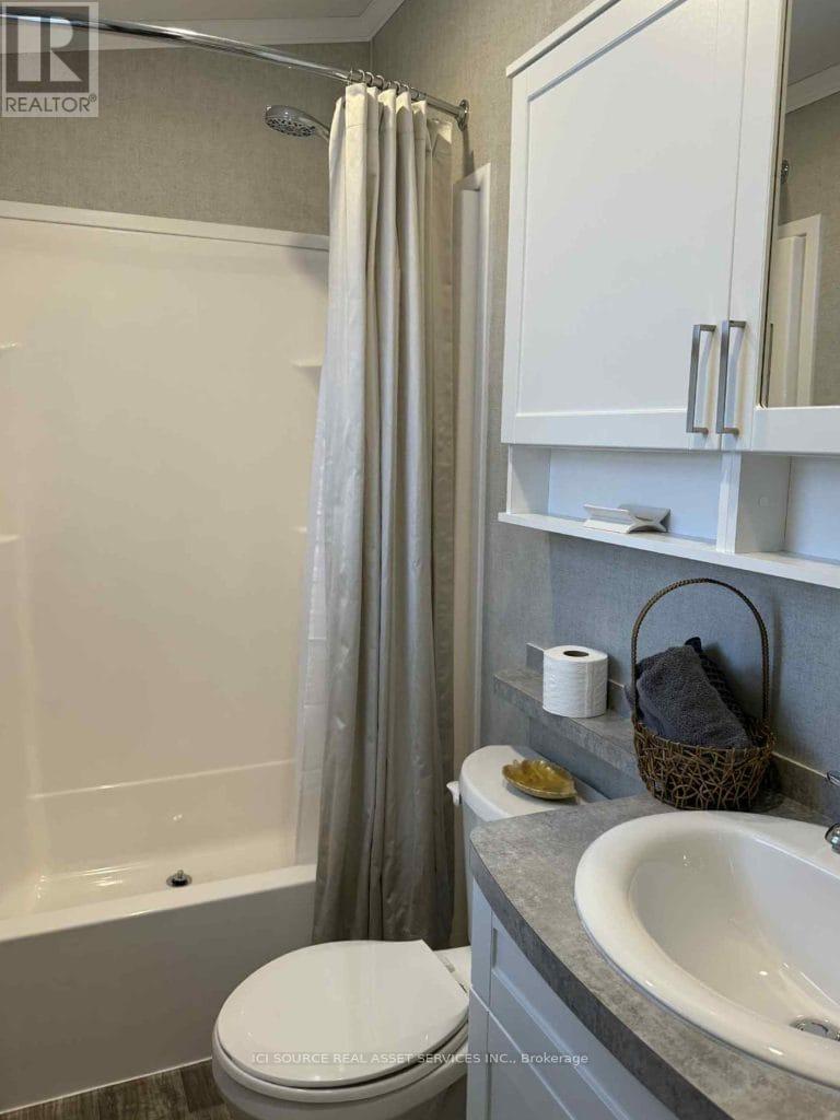 Bbt097 - 1047 Bonnie Lake Camp Road, Bracebridge, Ontario  P1L 1W9 - Photo 8 - X12501488