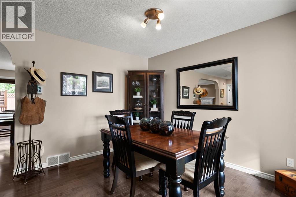 20 Tuscarora Place Nw, Calgary, Alberta  T3L 2G1 - Photo 3 - A2261026