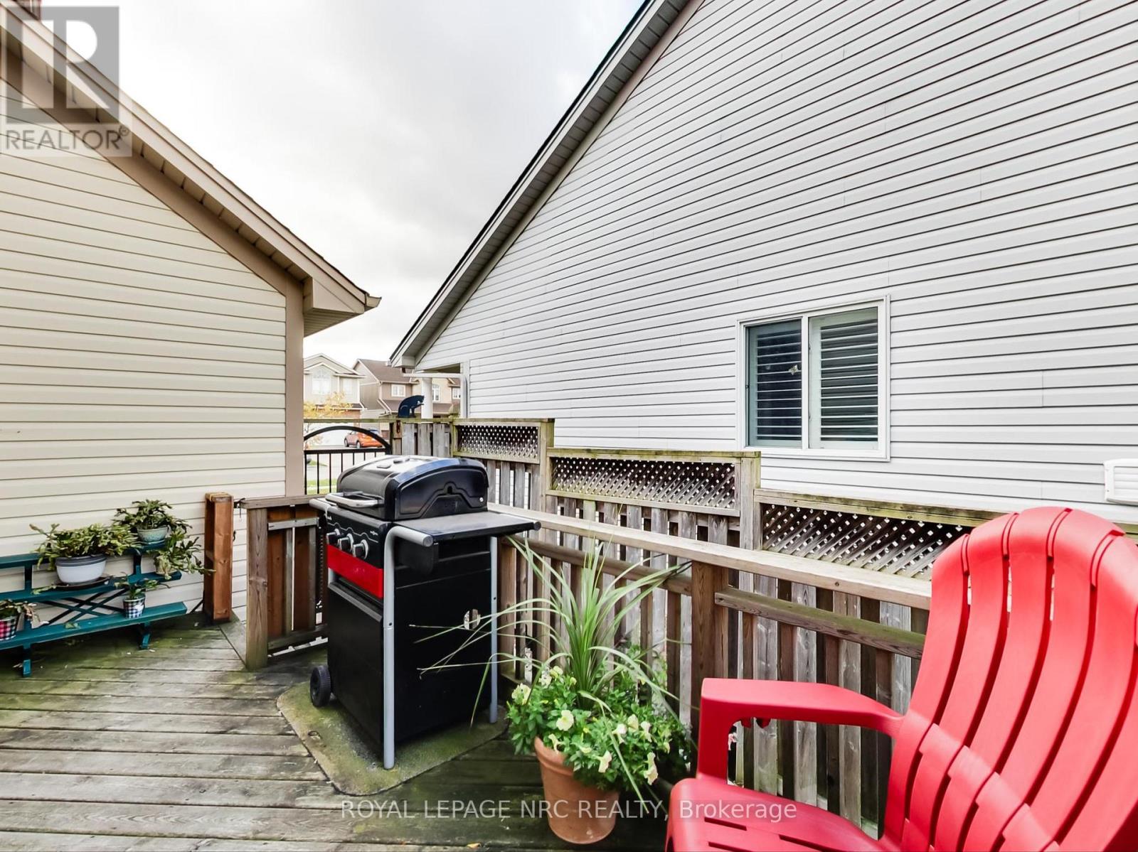 27 Cherry Avenue, West Lincoln, Ontario  L0R 2A0 - Photo 13 - X12501530