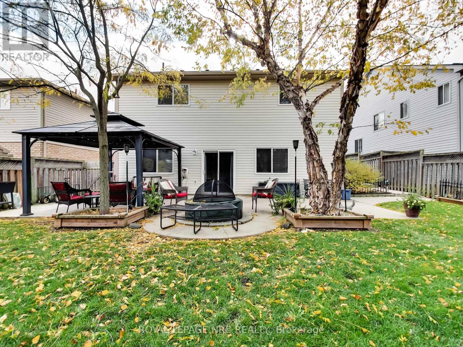 27 Cherry Avenue, West Lincoln, Ontario  L0R 2A0 - Photo 46 - X12501530