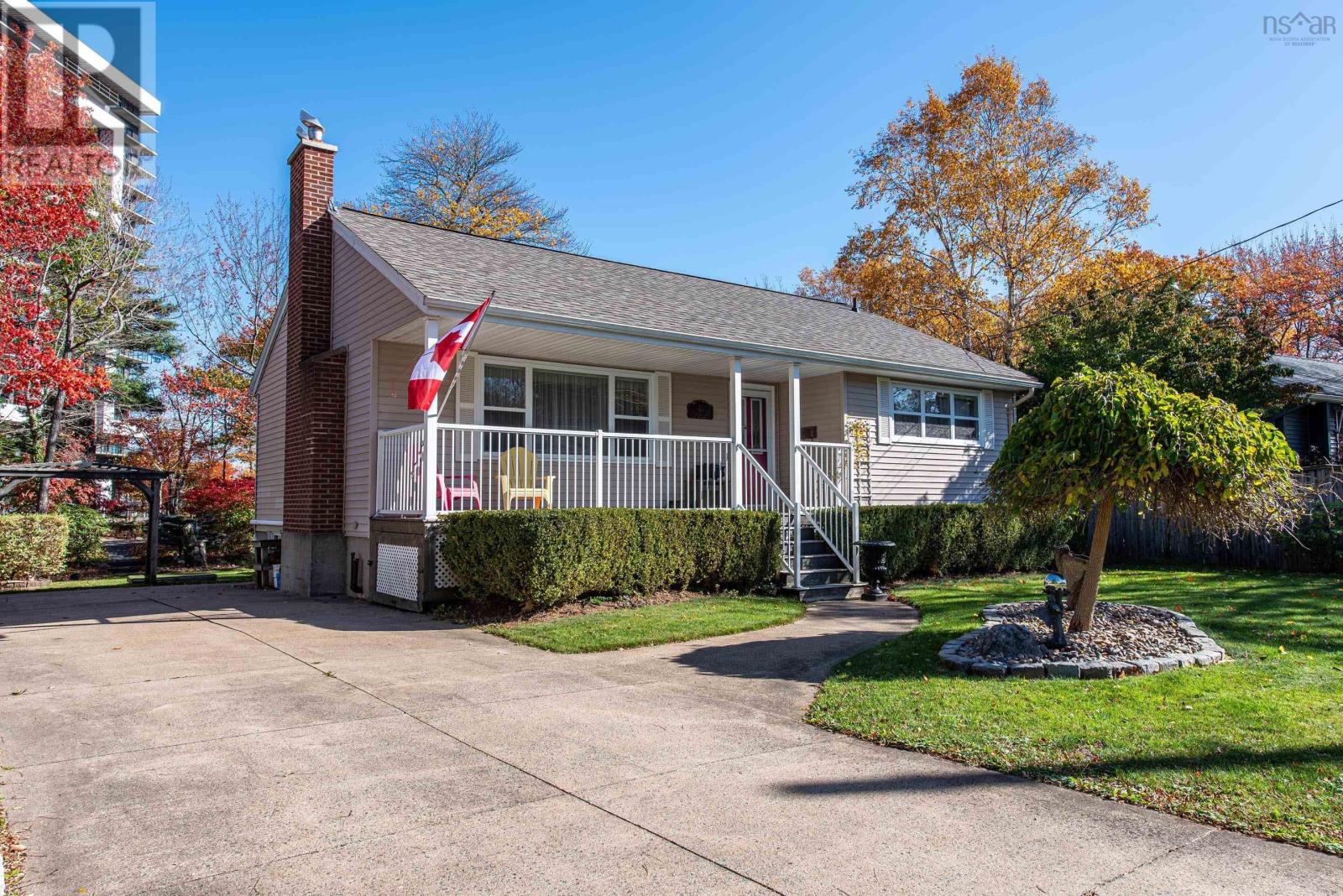 22 Douglas Crescent, Halifax, Nova Scotia