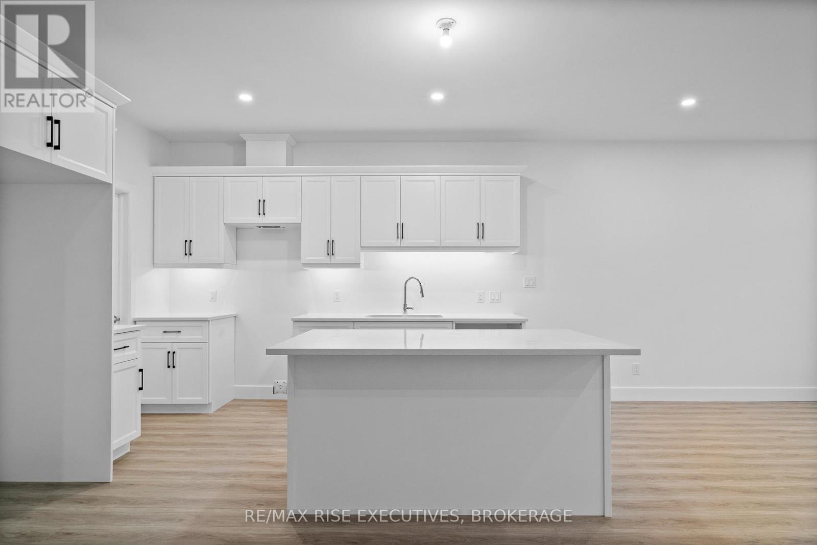 2701 Delmar Street, Kingston, Ontario  K7P 0J1 - Photo 14 - X12439979