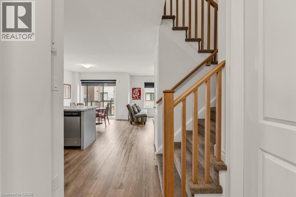 68 Dryden Lane, Hamilton, Ontario  L8H 0B6 - Photo 3 - 40784991