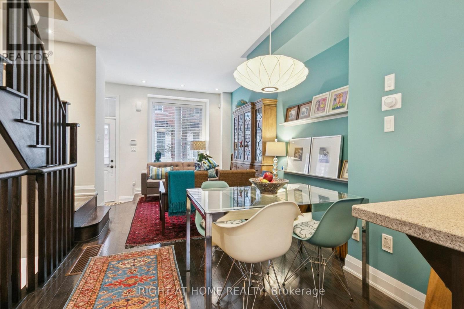 28 Raffeix Lane, Toronto, Ontario  M5A 0G5 - Photo 12 - C12501554