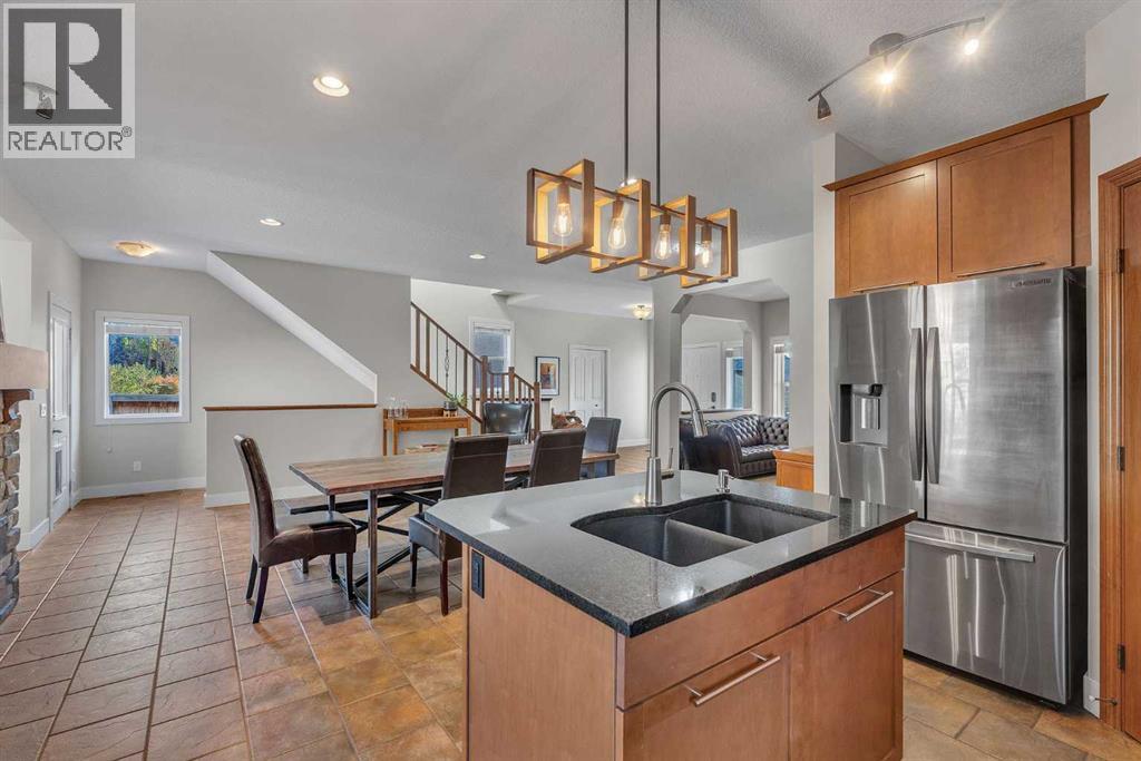 103 Aspen Stone Crescent Sw, Calgary, Alberta  T3H 5Y8 - Photo 15 - A2264941