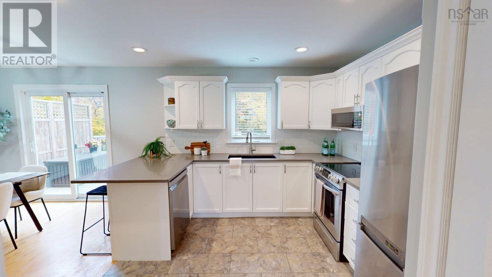 3 Tutor Court, Dartmouth, Nova Scotia  B3A 4X9 - Photo 9 - 202526347