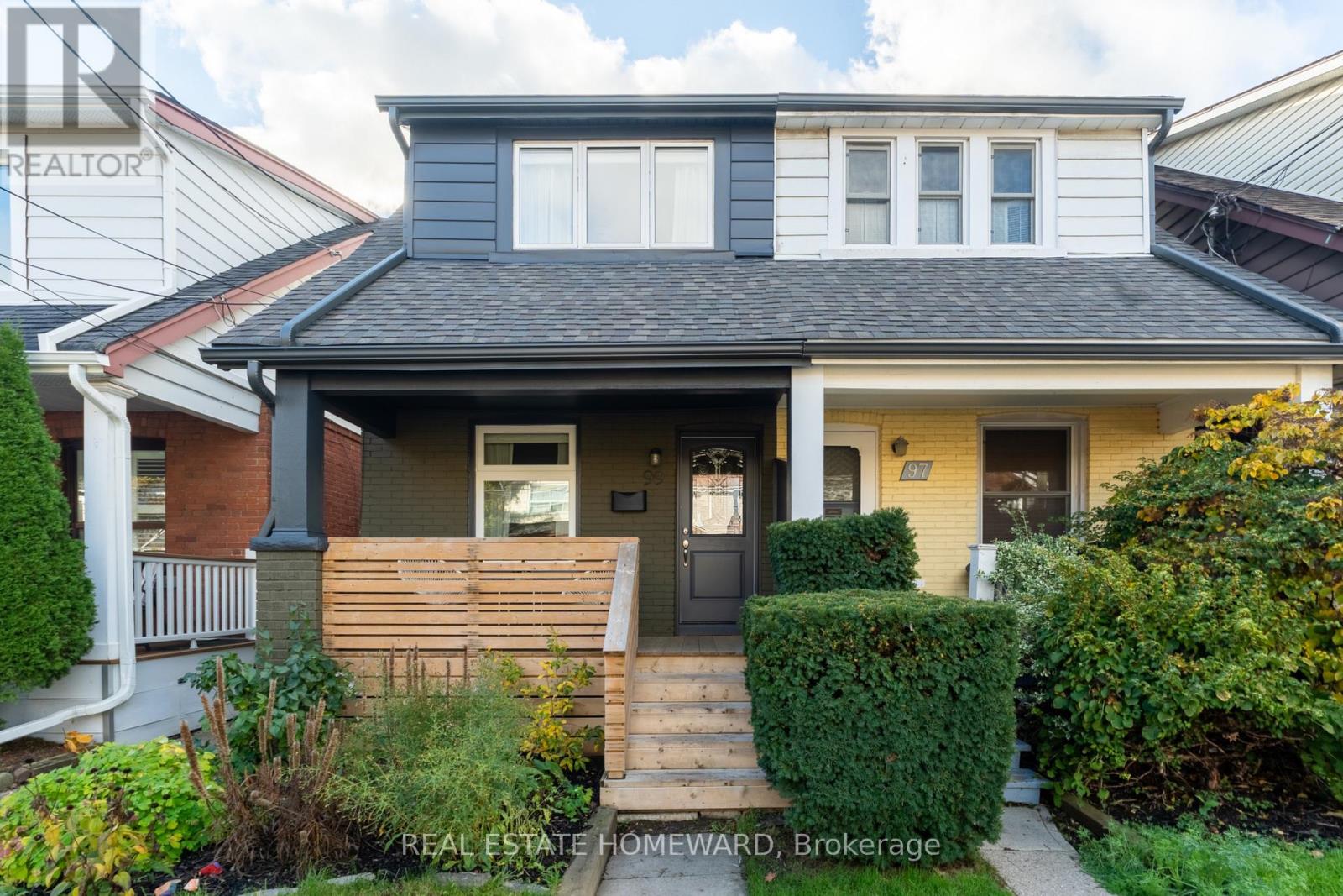 99 Newmarket Avenue, Toronto (East End-Danforth), Ontario  M4C 1W1 - Photo 2 - E12501558
