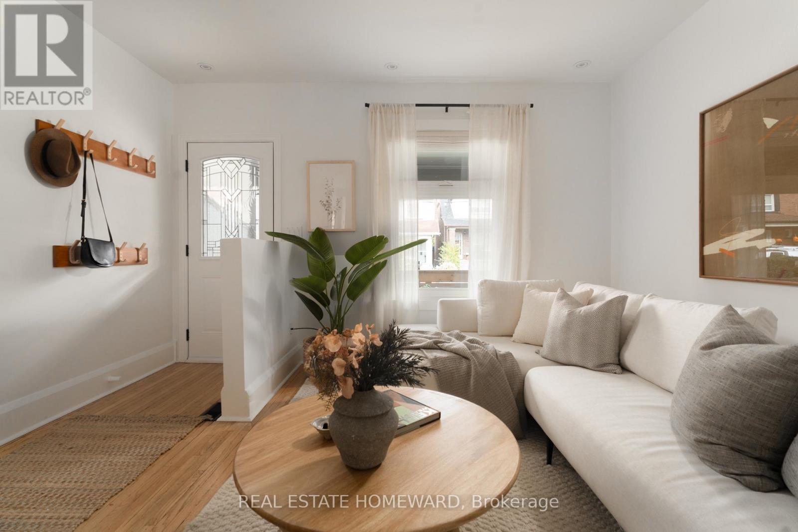 99 Newmarket Avenue, Toronto (East End-Danforth), Ontario  M4C 1W1 - Photo 4 - E12501558