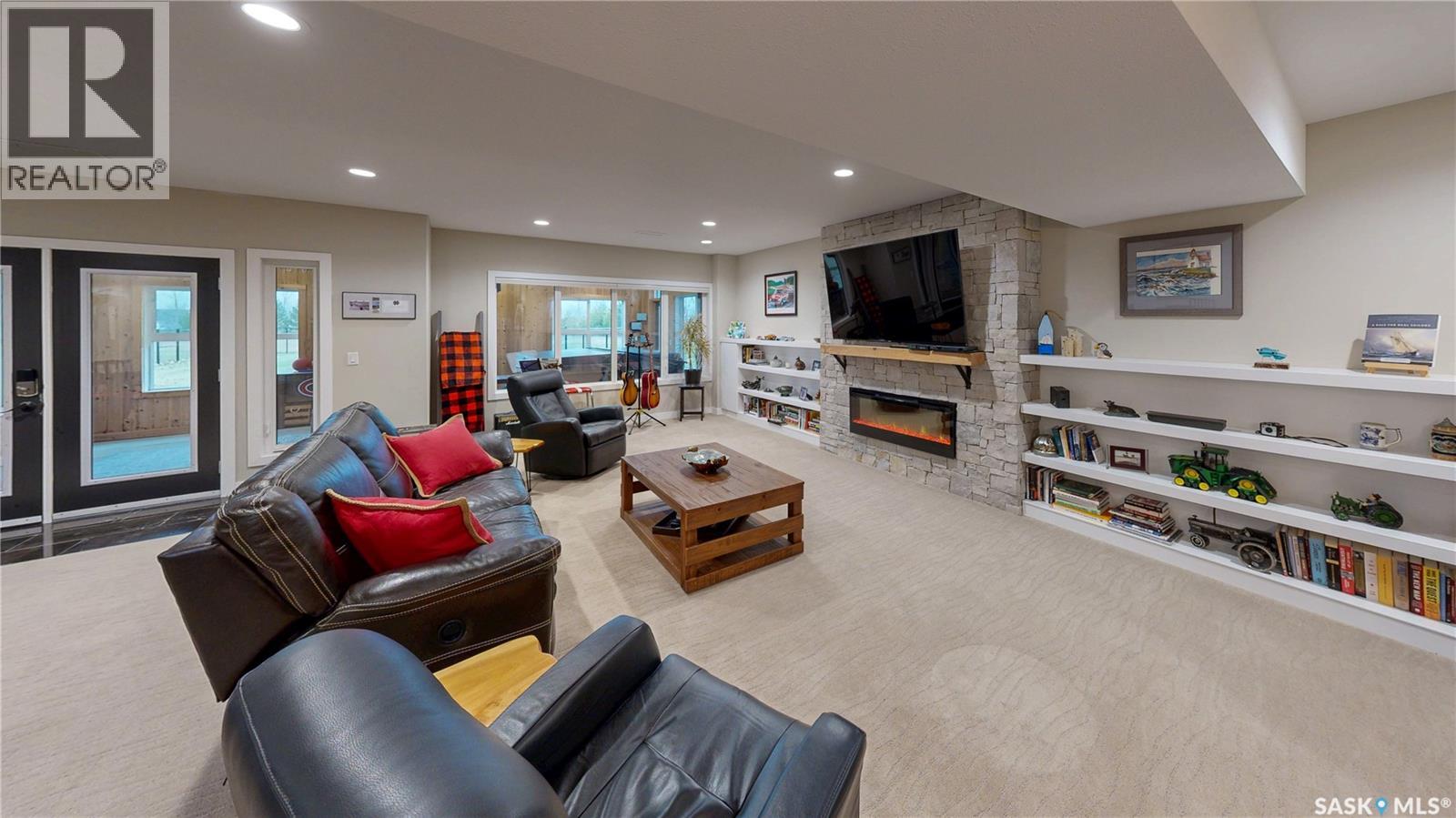 131 Rock Pointe Place, Pilot Butte, Saskatchewan  S0G 3Z0 - Photo 34 - SK022216