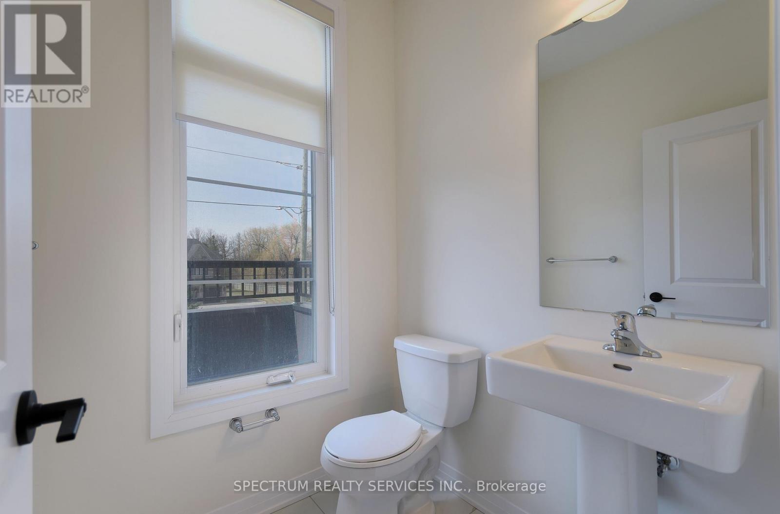 Blk 7-04 -176 De La Roche Drive, Vaughan (Vellore Village), Ontario  L4H 5G4 - Photo 18 - N12501538