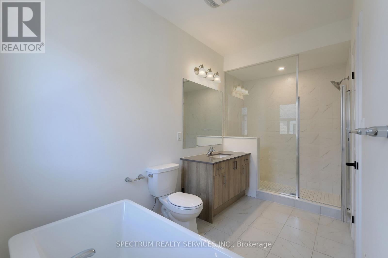 Blk 7-04 -176 De La Roche Drive, Vaughan (Vellore Village), Ontario  L4H 5G4 - Photo 25 - N12501538