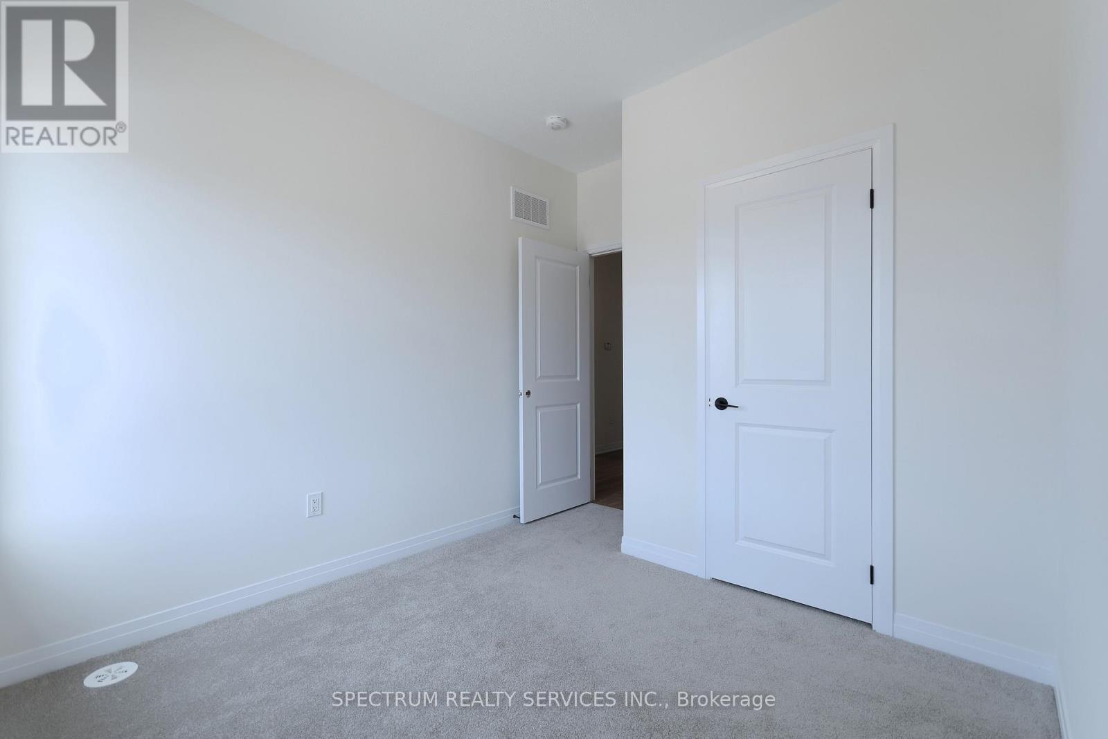 Blk 7-04 -176 De La Roche Drive, Vaughan (Vellore Village), Ontario  L4H 5G4 - Photo 28 - N12501538