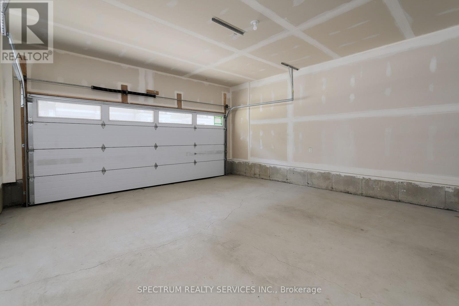 Blk 7-04 -176 De La Roche Drive, Vaughan (Vellore Village), Ontario  L4H 5G4 - Photo 36 - N12501538