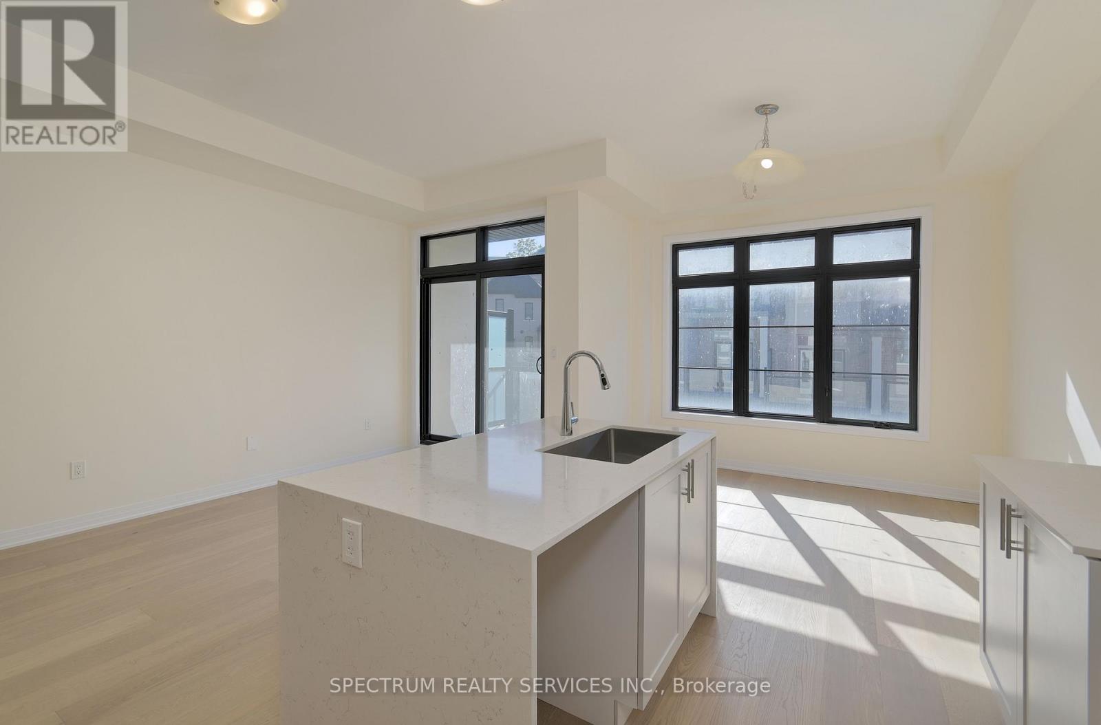 Blk 3-05 -74 De La Roche Drive, Vaughan, Ontario  L4H 5G4 - Photo 16 - N12501542