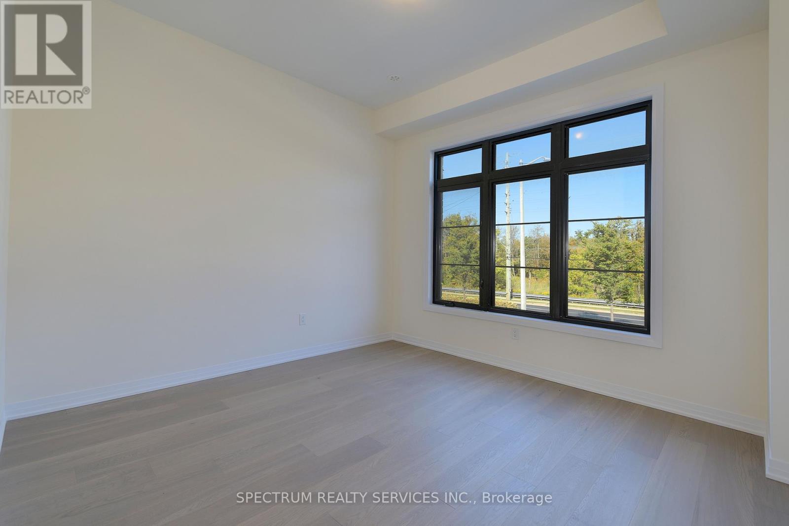 Blk 3-05 -74 De La Roche Drive, Vaughan, Ontario  L4H 5G4 - Photo 18 - N12501542