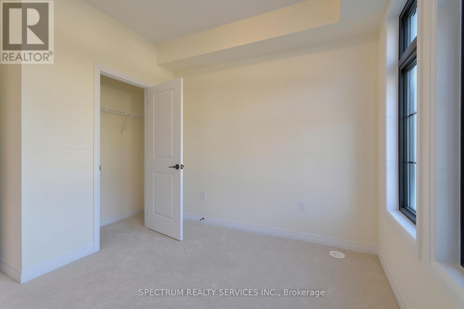 Blk 3-05 -74 De La Roche Drive, Vaughan, Ontario  L4H 5G4 - Photo 37 - N12501542