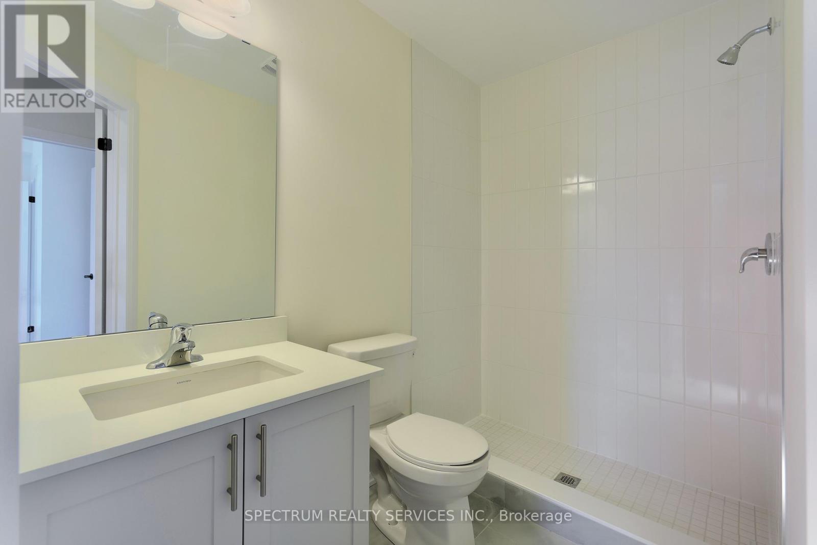 Blk 3-05 -74 De La Roche Drive, Vaughan, Ontario  L4H 5G4 - Photo 38 - N12501542