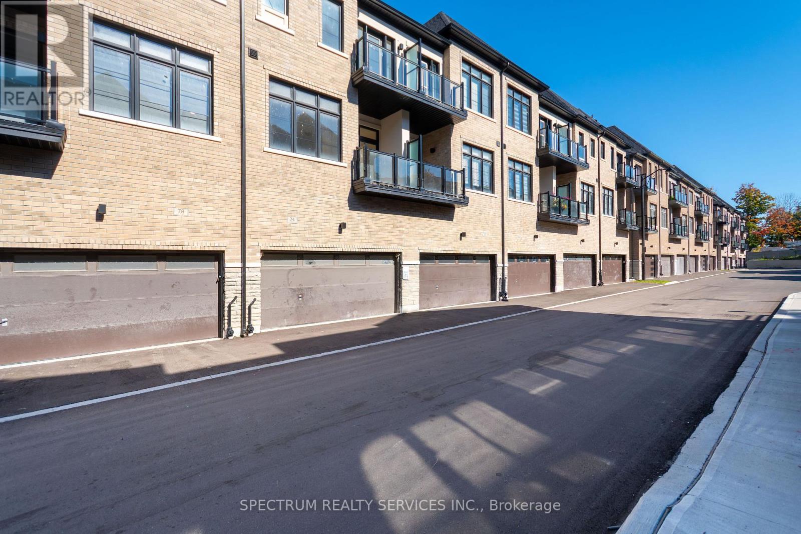 Blk 3-05 -74 De La Roche Drive, Vaughan, Ontario  L4H 5G4 - Photo 44 - N12501542