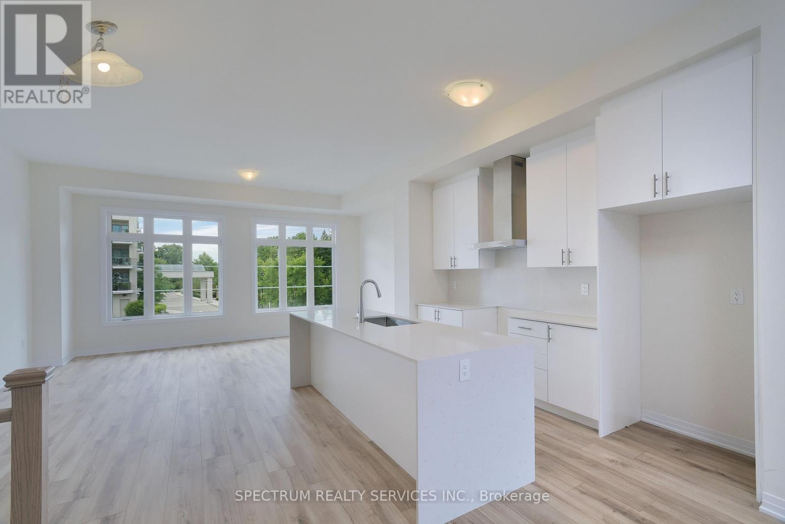 Blk 16-03 -15 Archambault Way, Vaughan (Vellore Village), Ontario  L4H 5G4 - Photo 10 - N12501544