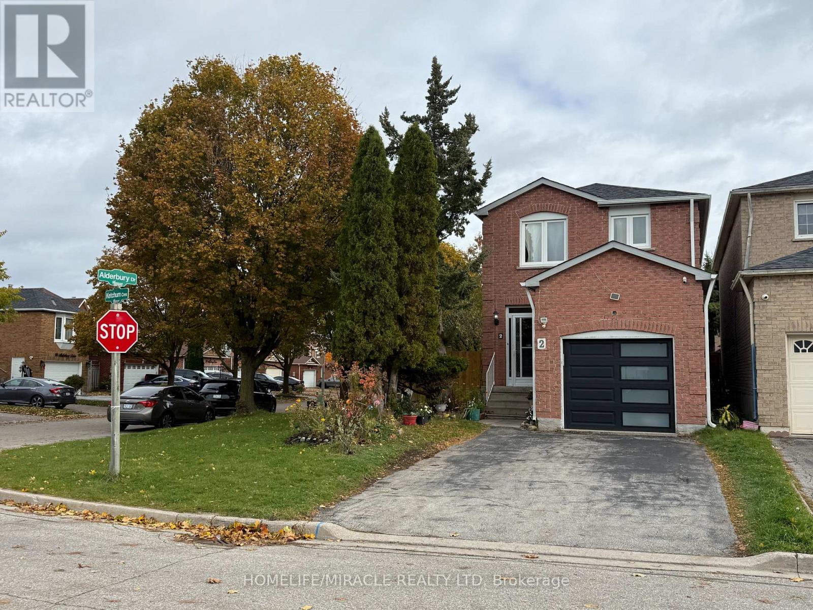 Main &second Floor - 2 Ketchum Crescent, Markham (Middlefield), Ontario  L3S 3G2 - Photo 3 - N12501556